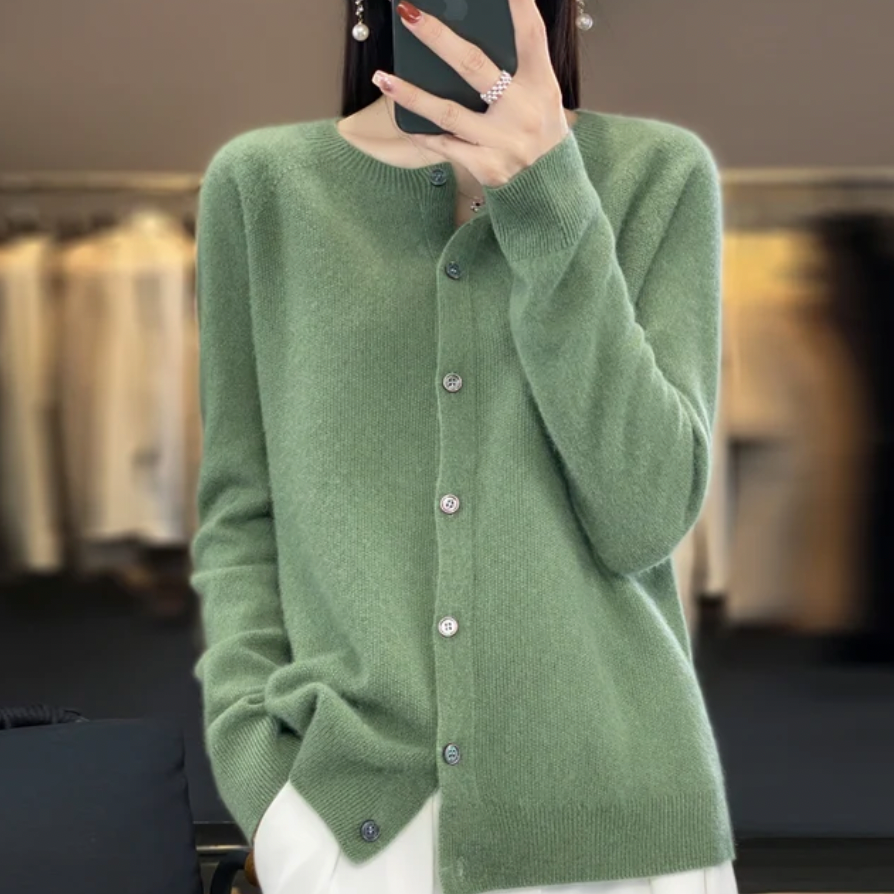 Annika | Cozy Knit Cardigan